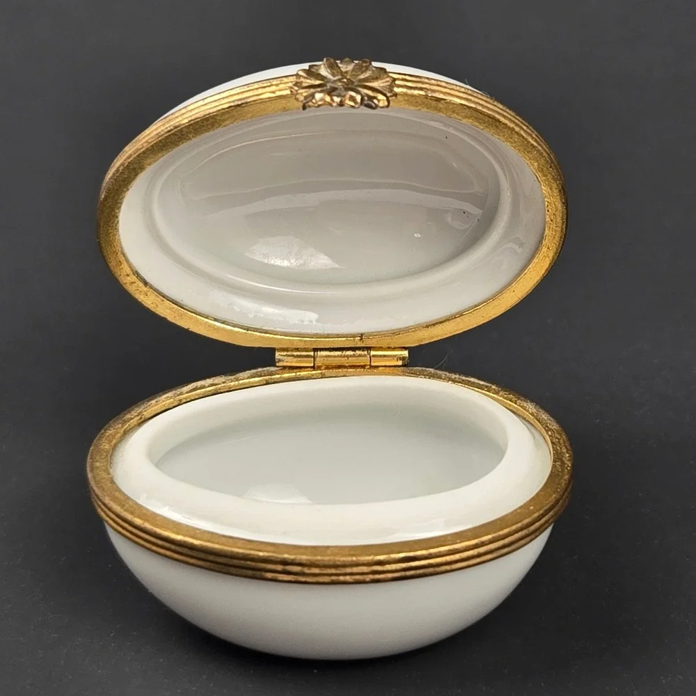 Miniature L Bernardaud Limoges Ladybug Hinged Porcelain Trinket Box